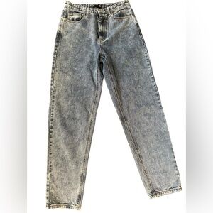 Prettylittlething Denim High-Waisted Mom Jeans Size 6